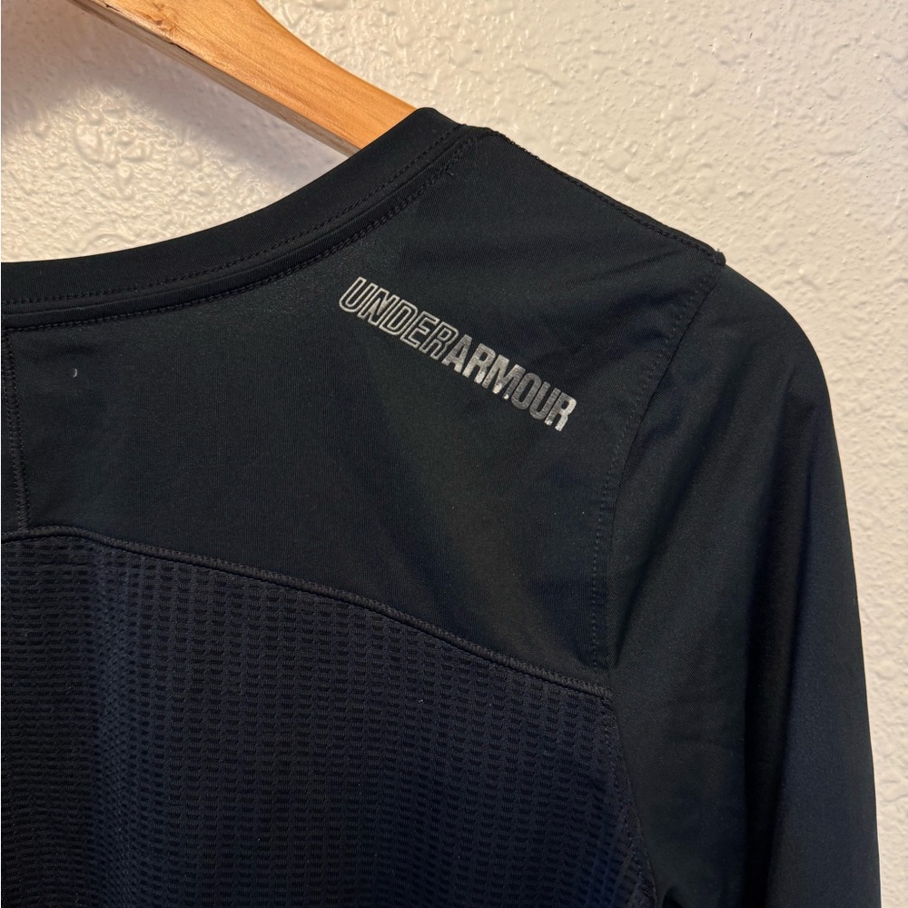 Under Armour Heat Gear Women's Black Long Sleeve Top - Medium - Picture 8 of 8